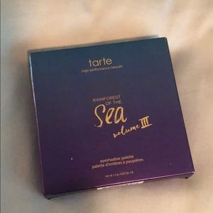 Tarts Rainforest of the sea Vol. III eyeshadow